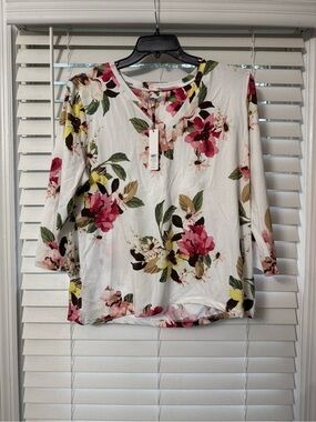 Chico's White V-Neck Top with Pink & Green Floral size 3 or XL